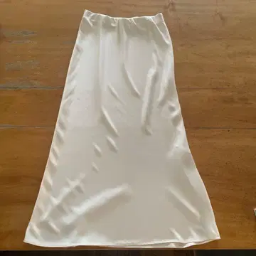 ZARA 자라 아이보리 롱 스커트 M