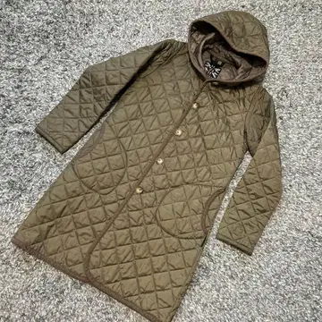 LAVENHAM 라벤햄 퀼팅 코트 38 사이즈 CORK 코크