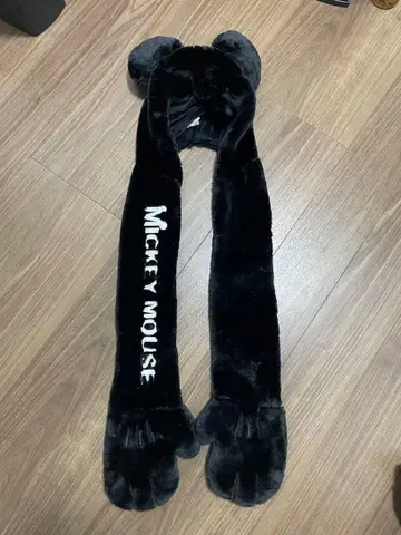 미키마우스 귀 달린 후드 부착 스카프