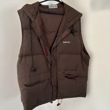 bitch skateboards 후드 부착 브라운 다운 베스트