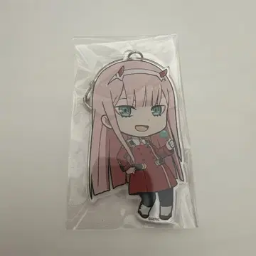 달링 인 더 프랑키스 제로투 아크릴 키링