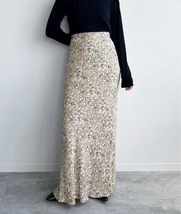 [ edit for lulu ] 멀티 플라워 바이어스 맥시 스커트