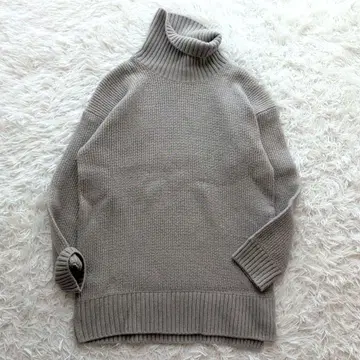 최근 스픽 앤 스팬 하이넥 풀오버 니트 미들 기장