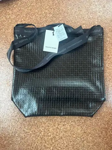 beautiful people 비닐 토트백 BLACK