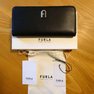FURLA 블랙 장지갑