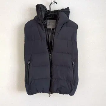 DUVETICA 피치 스킨 네이비 다운 베스트