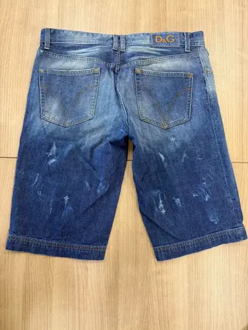 D&G 데미지 가공 블루 숏팬츠 사이즈 50