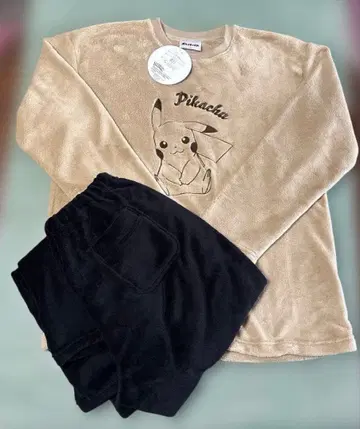 포켓몬 피카츄 룸웨어 LL