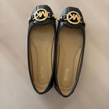 MICHAEL KORS 플랫슈즈 블랙
