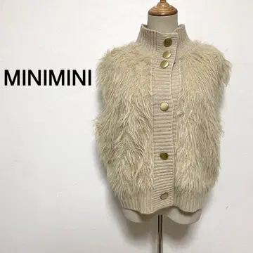 MINIMINI 베이지 컬러 골드 버튼 니트 베스트