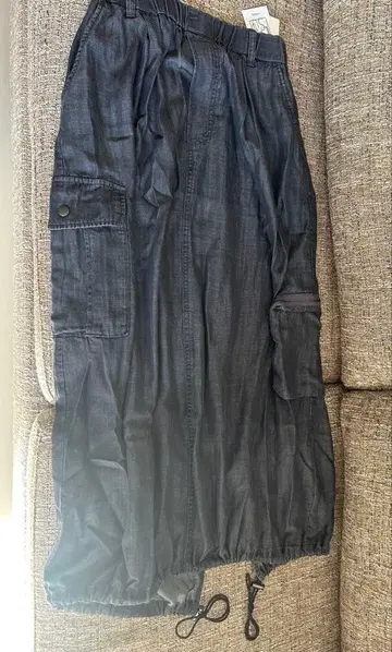 다크 그레이 캐주얼 스커트 9호