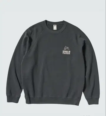 UNIQLO 유니클로 피넛 스누피 크루넥 맨투맨