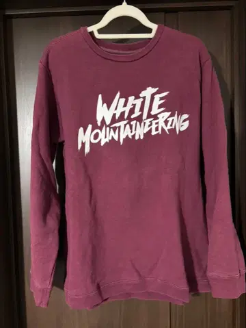WHITE MOUNTAINERING 트레이닝복