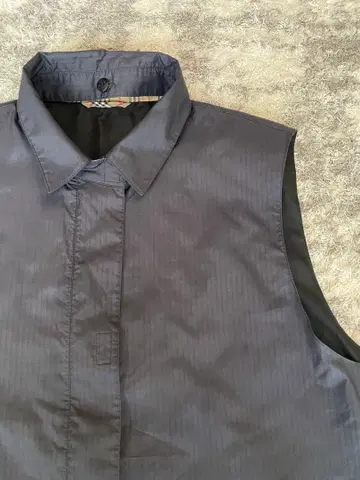 다크 그레이 스트라이프 슬리브리스 베스트