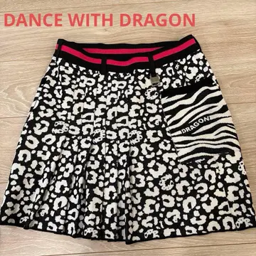 DANCEWITH DRAGON 애니멀 무늬 골프 스커트