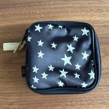 artisan & artist 액세서리 케이스 블랙 x 별 새상품급