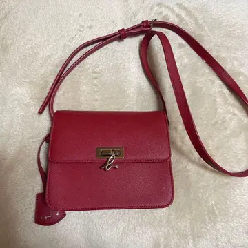 에네스베 보야주 미니 숄더백