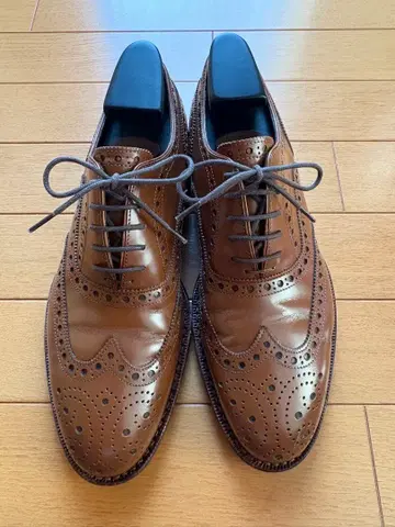 자란 스리위자야 JALAN SRIWIJAYA 윙팁 UK7.5