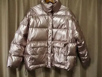GAP 메탈릭 핑크 다운 자켓 M 사이즈