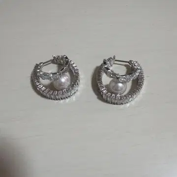 실버 후프 귀걸이 펄 장식 아리아나 그랑데