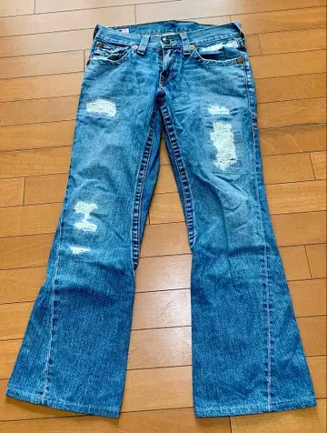 미국제 [ TrueRelijion ] 부츠컷 데님 데미지 가공