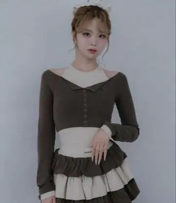 미사용 새상품 Darich 다리치 오프숄더 레이어드 리브 상의