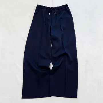 릴렉스 네이비 와이드 팬츠