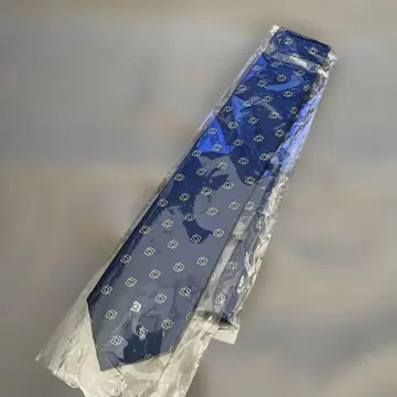 새상품 드레스테리아 DRESSIOR 네이비 넥타이