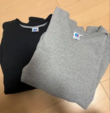 러셀 애슬레틱 맨투맨 블랙/그레이 2벌 세트 판매