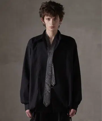 GRANCY 버튼 디자인 넥타이 블랙 실버