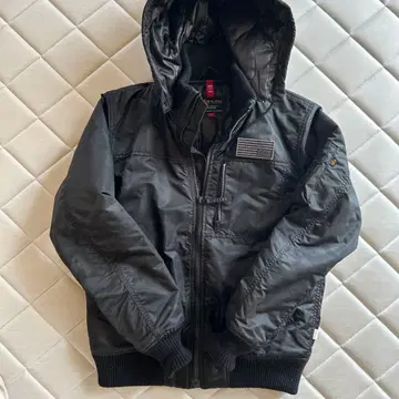 ALPHA 후드 부착 플라이트 자켓