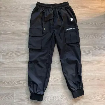 Fxxking Rabbits 카고 팬츠 블랙