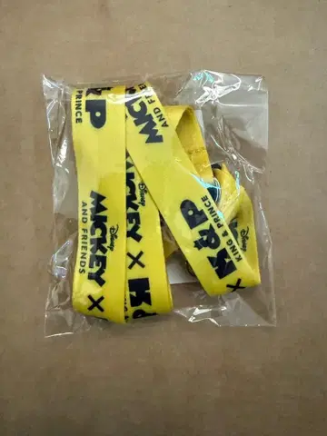 [ 미개봉 새상품 ] 킹프리 x 미키 넥스트랩 ( 옐로우 컬러 )