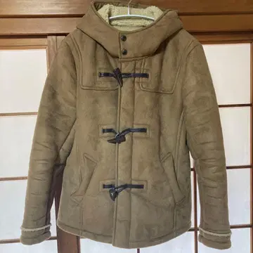 COMME CA COMMUNE 베이지 더플 무스탕 코트