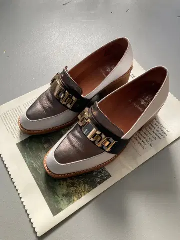 제프리 캠벨 로즈버드 로퍼