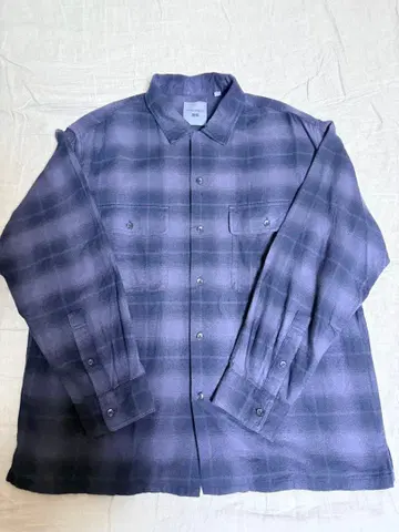 UNIQLO JW ANDERSON 브러쉬드 코튼 오버 사이즈 셔츠