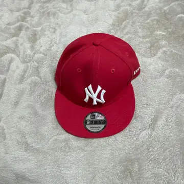 뉴욕 양키스 9FIFTY 빨간색 캡