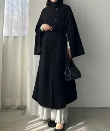 르엘레 louere 코트