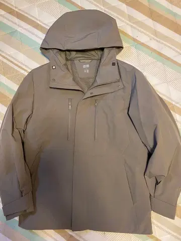 유니클로 하이브리드 다운 후드티 2025 그레이