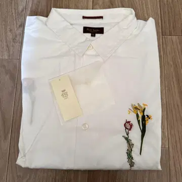 미사용 새상품 Paul Smith 자수 화이트 셔츠 XL