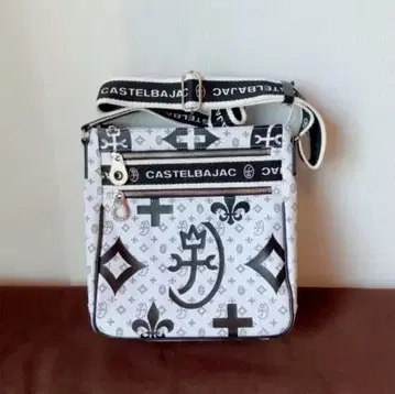 까스텔바작 숄더백 숄더 백 화이트 계열 남성용