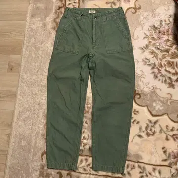 D.M.G 베이커 팬츠 퍼티그 올리브