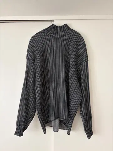 [ 새상품급 ] SHAREEF 플리츠 셔츠