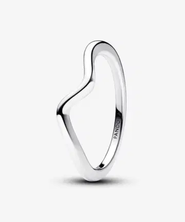Pandora 폴리쉬드 웨이브 반지