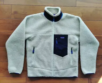 파타고니아 레트로X 내추럴 x 네이비 사이즈M 새상품급 2019년 제조