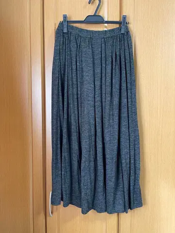 midiumi 다크 그레이 플레어 스커트