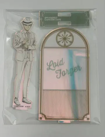 스파이 패밀리 로이드 아크릴 스탠드 캡콤 카페