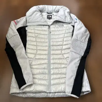 THE NORTH FACE Summit Series 다운 자켓