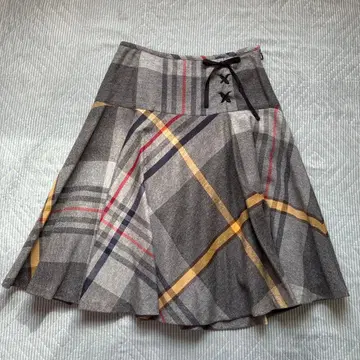 [새상품급] YORKLAND/요크랜드 모 소재 플레어 스커트