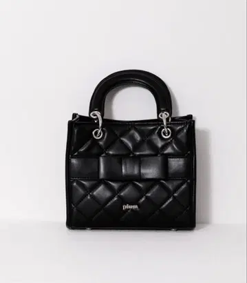 pium 프론트 리본 퀼팅 매트 가죽 토트